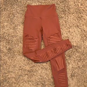 Alo yoga pants. Great condition